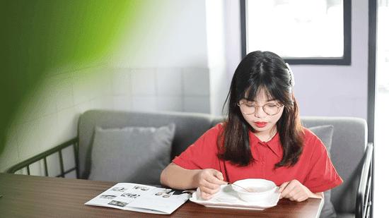 燕窝即食燕窝鲜炖燕窝,俩夫妻吃燕窝