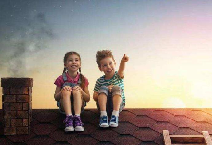 玩耍是更高级的学习？家长让孩子会玩，才能让孩子学会更多