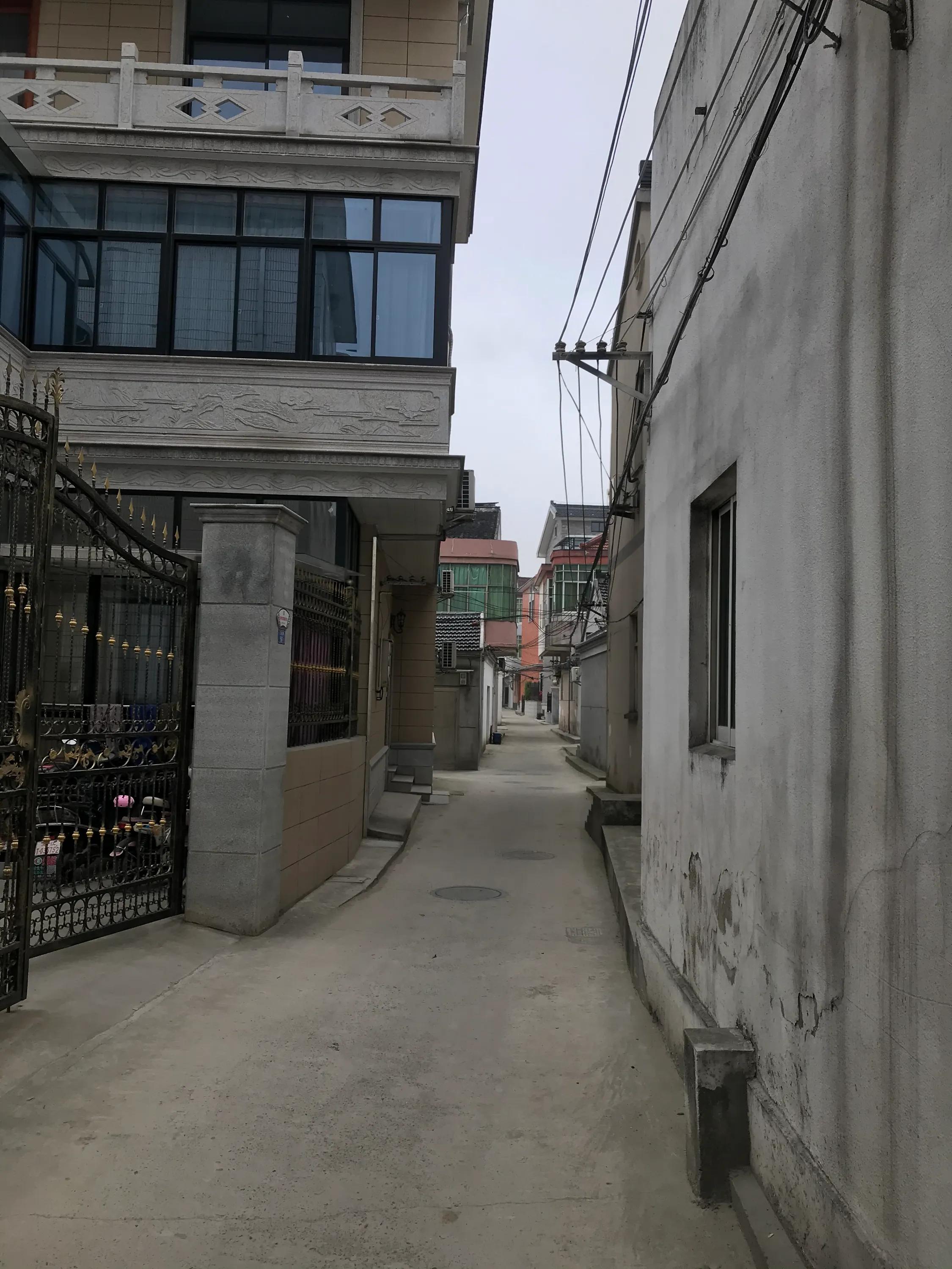 苏州吴江震泽八都,吴江区震泽八都贯桥社区