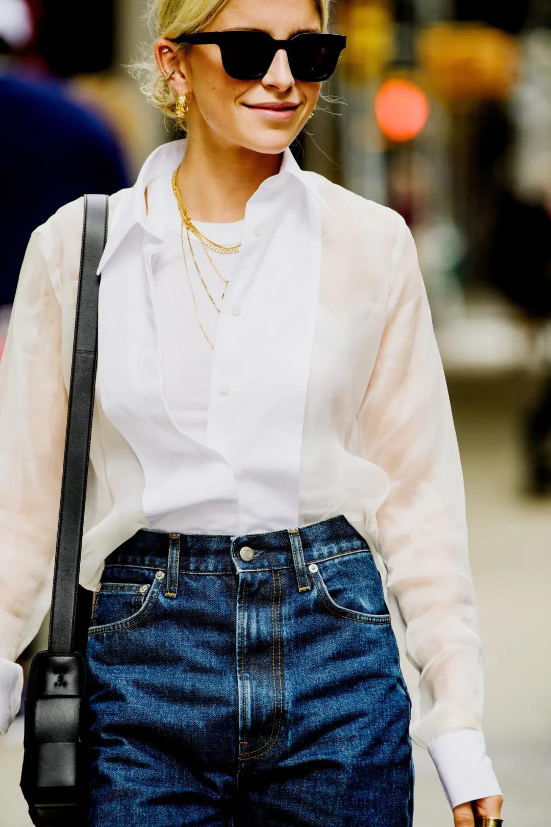 仅用一根土豪金项链，承包你春夏所有的时髦，这份穿搭小心机值了