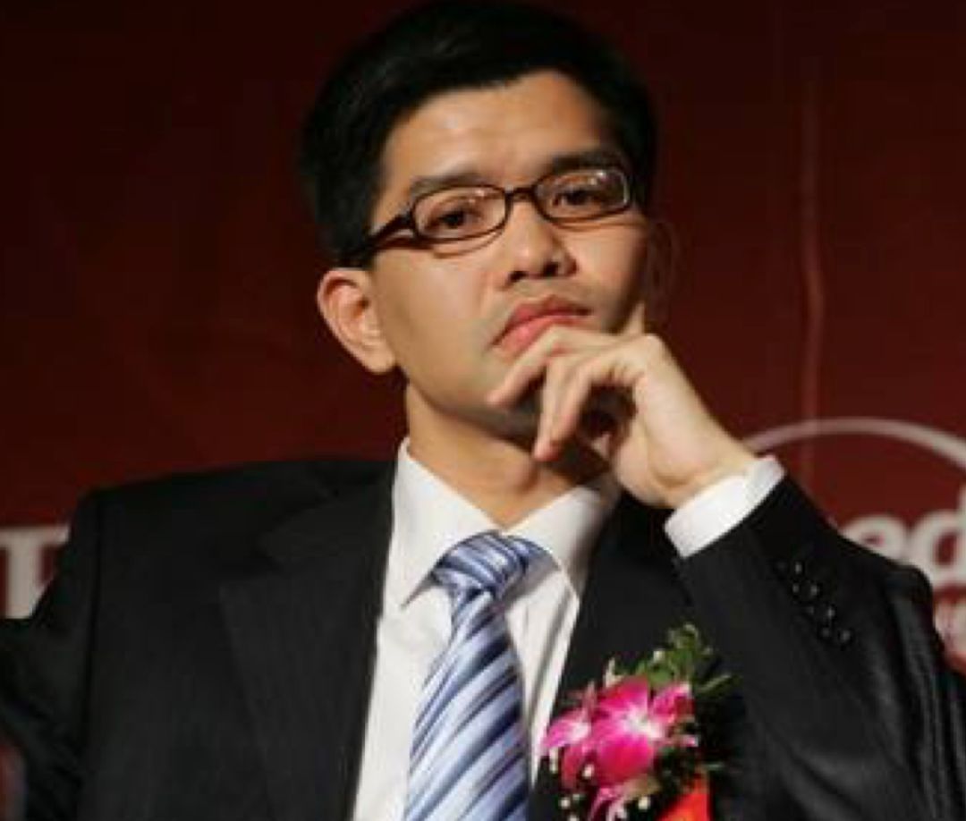 群龙无首闹笑话，私募大佬陷没落，金刚玻璃治理无望