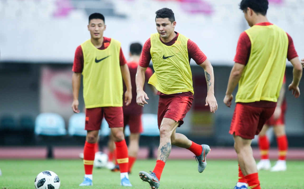 国足对韩国董路评价,国足评董路