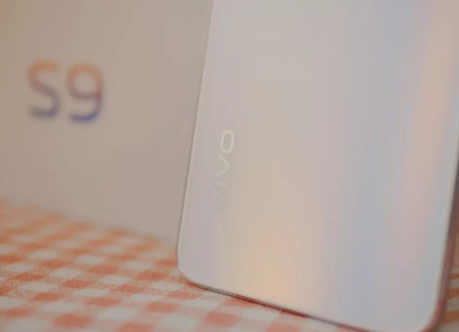 vivo轻薄手机,vivos9评测轻薄的影像自拍旗舰