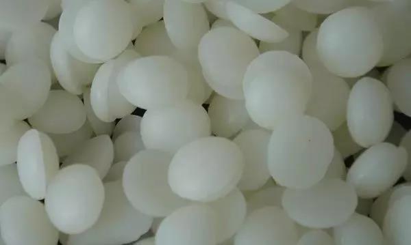 从刷涂料到乳胶漆的过程,桐油漆与水性油漆的优缺点