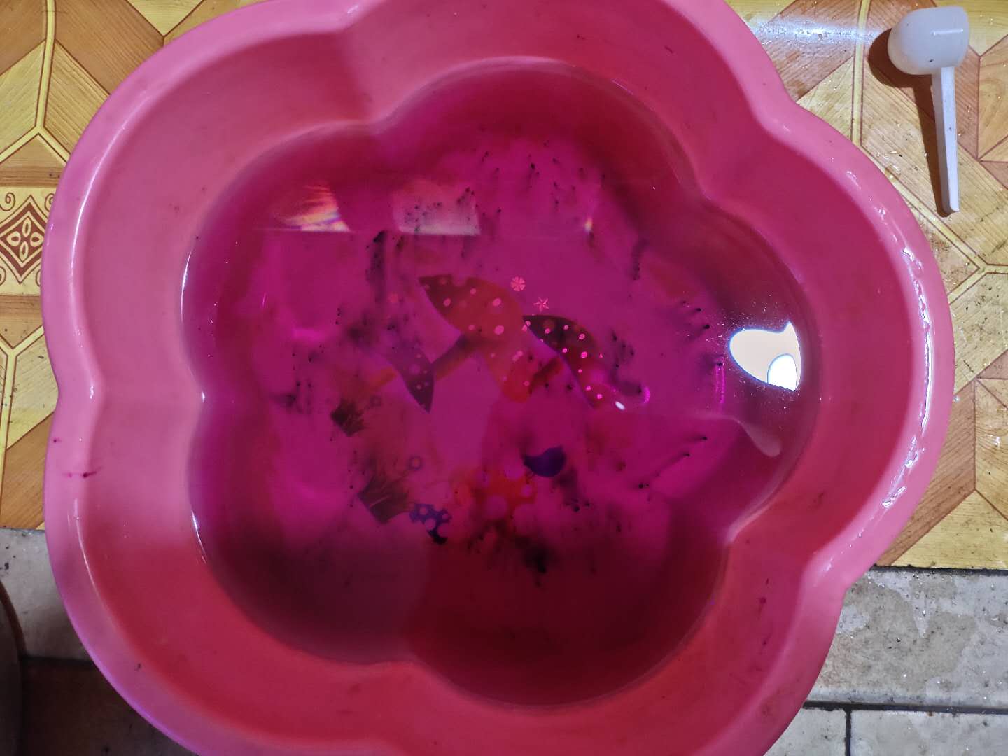 滤材需要用高锰酸钾消毒,高锰酸钾消毒后的滤材还可以用吗