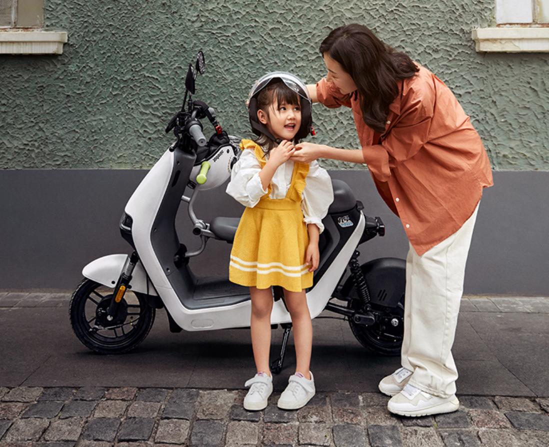 绿源电动车1999元,成人代步电动车推荐便宜实惠