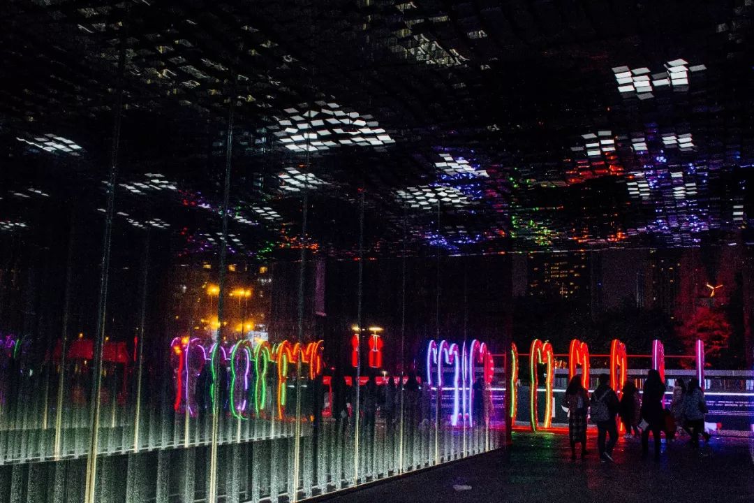 成都必打卡的夜景环线来了！只要9.9元