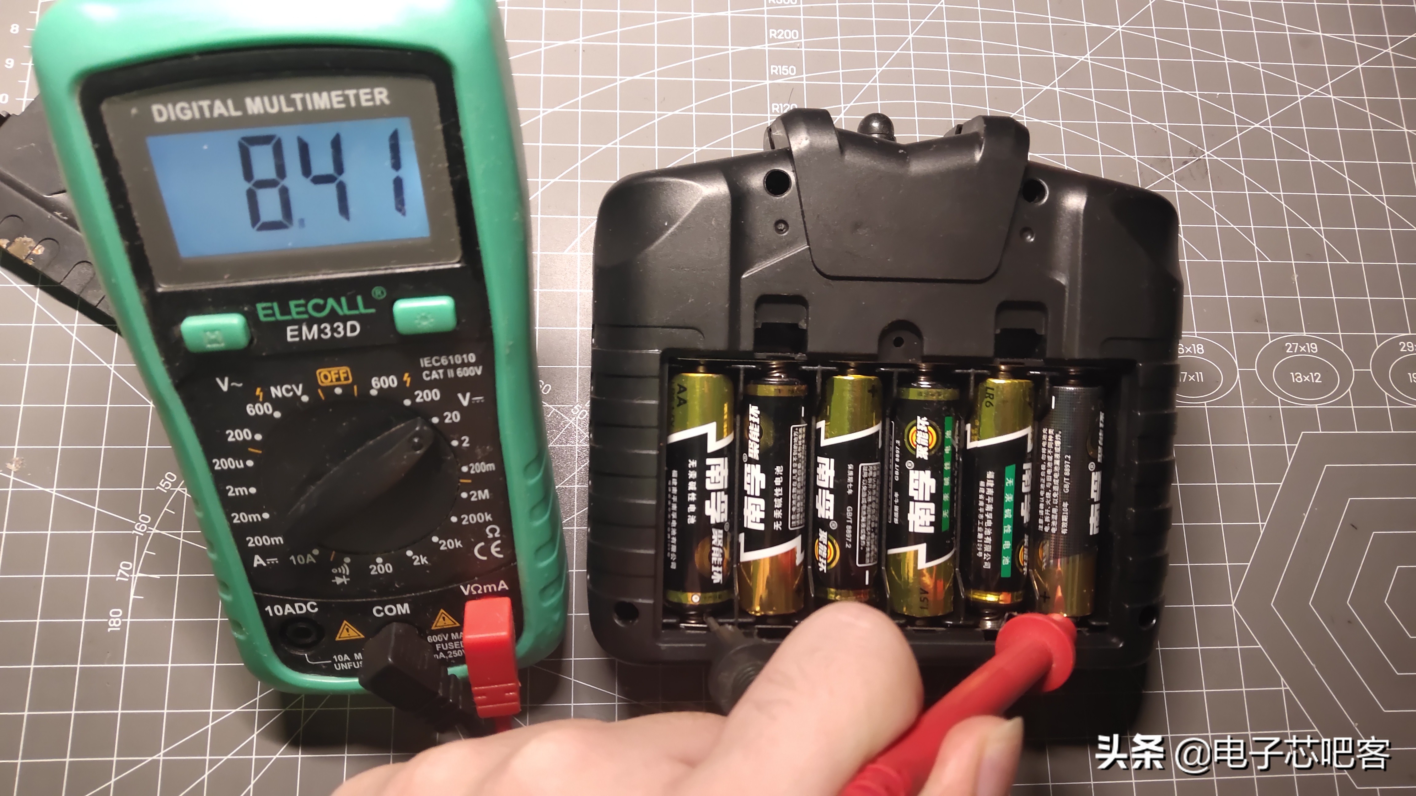 固定翼飞机遥控器坏了,遥控飞机遥控器坏了怎么修