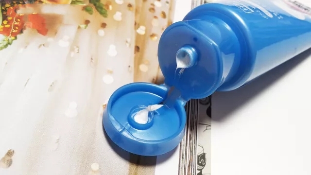 推荐几款网红洗面奶好用 (最近很火的网红洗面奶真的有用吗)