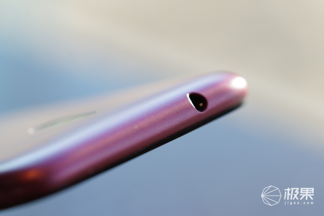 诺基亚c1plus和c3哪个好,诺基亚c1plus处理器