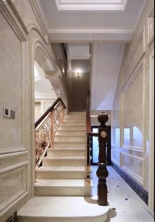 大理石极简垭口门套什么时候装,大理石垭口门套收边几公分好看