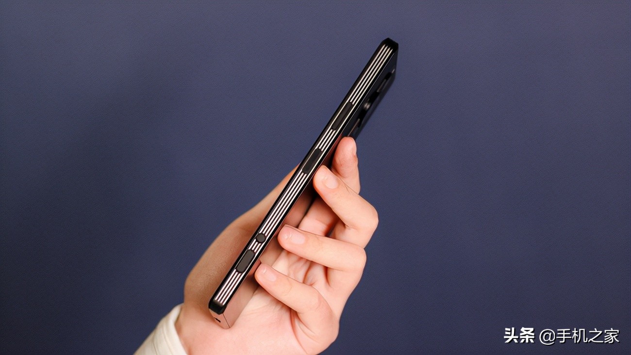 xperiapro-i拍摄体验视频,索尼微单手机xperiapro-i最新