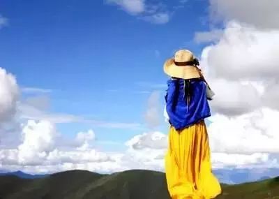 儿童主播何家睦：《青春》作者‖席慕蓉指导老师‖孔凡美