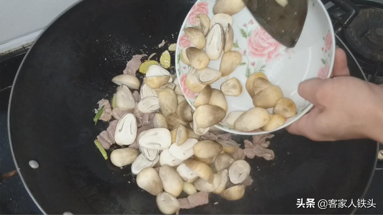 炒肉片怎么炒比较嫩比较好吃,炒肉片怎么炒才好吃又嫩