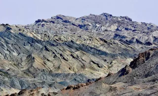 世界上最大规模的丹霞地貌风景区,红石峡奇特的丹霞地貌