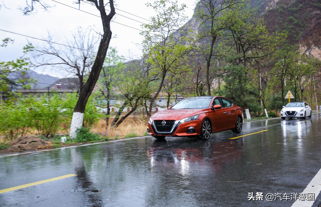 21款天籁2.0l和2.0t哪个省油,新款天籁2.0t百公里