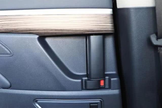 国产mpv真的比埃尔法好吗,加价十几万埃尔法