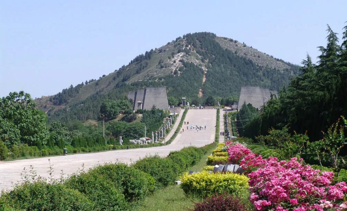 一个挖不动一个找不到的四大古墓,至今不敢挖的三大古墓