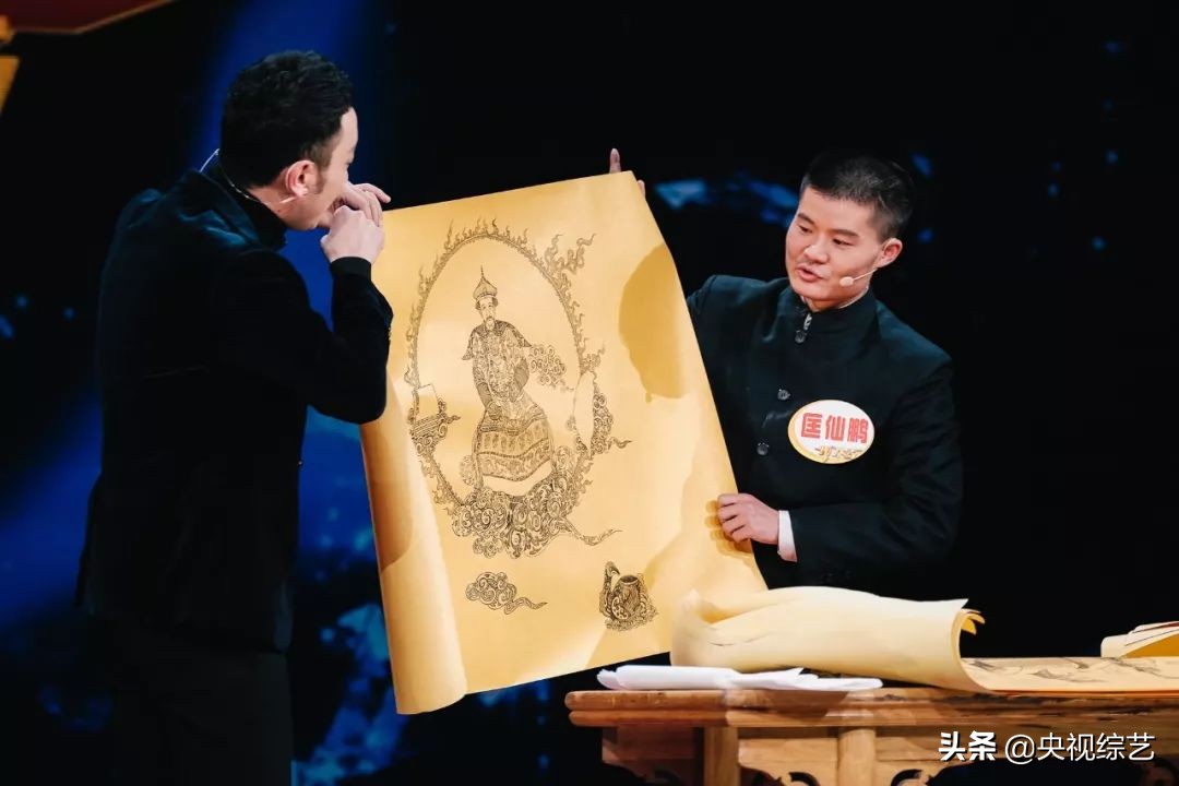 大腿颠球100下,10岁少年创造一小时交替颠球纪录