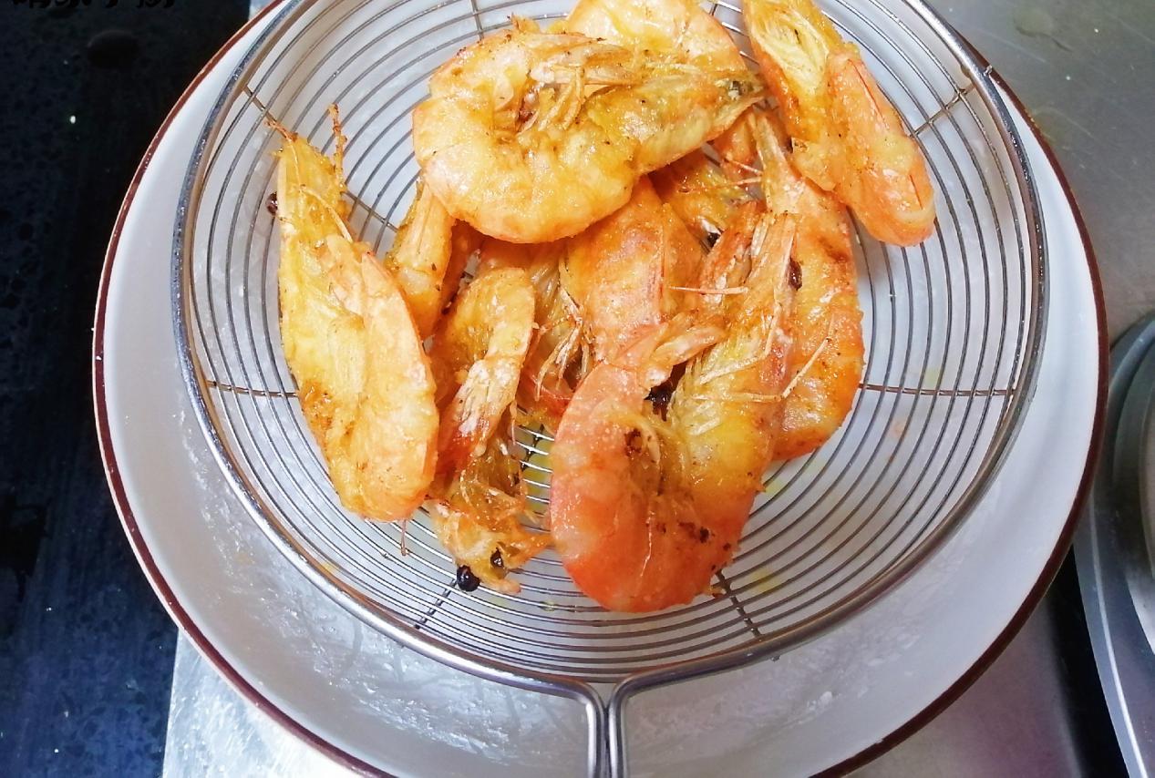 大虾好吃做法不煮不炸鲜香入味,薯条大虾最正宗做法