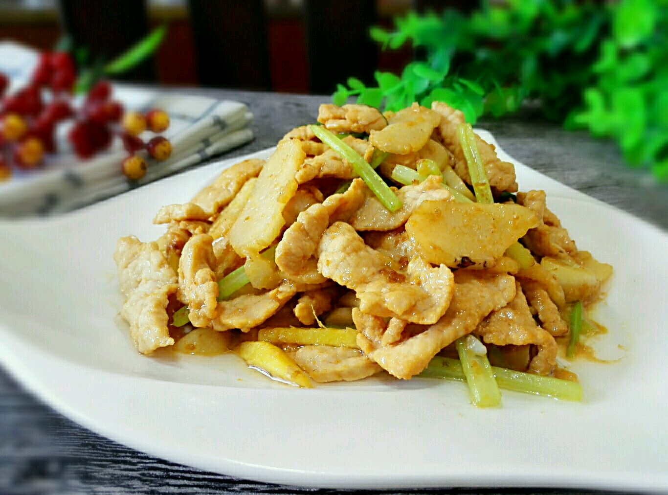 炒肉不老原来有秘诀,炒肉不老不柴的办法