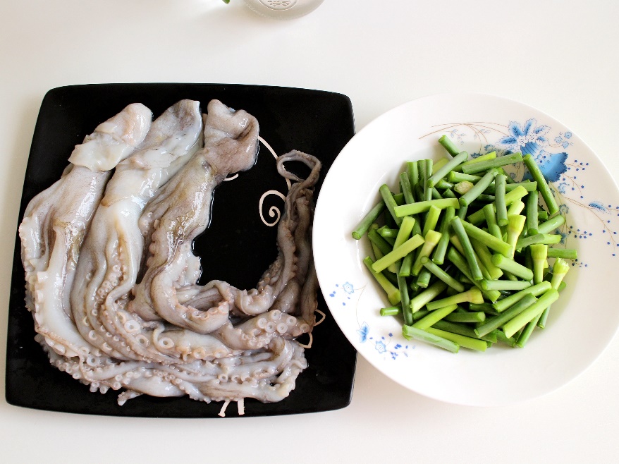 八爪鱼怎么炒好吃又简单的方法,新鲜八爪鱼怎么炒才没水分