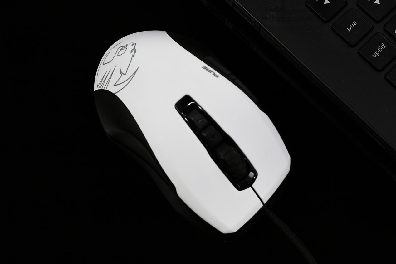 冰豹大手鼠标推荐,适合小手的游戏鼠标多键位