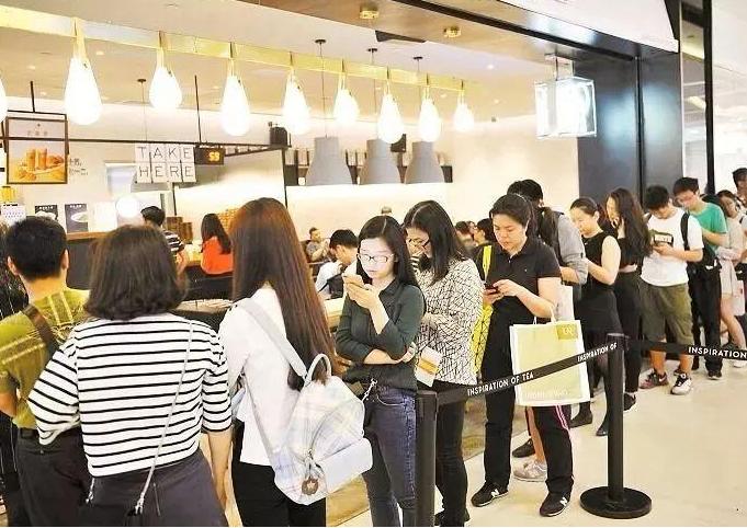 开奶茶店常见亏损或倒闭的原因,加盟奶茶店倒闭了怎么办啊