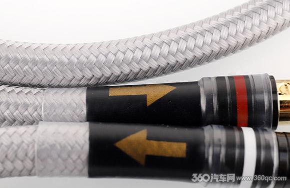 日本妃仕PSC-100旗舰信号线发挥极致水准用料设计有讲究