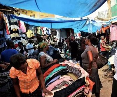 一件T恤背后暗藏的千亿产业链调查