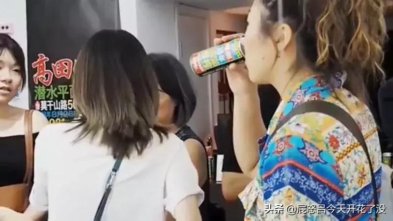 椰树牌椰汁的投诉电话是老板的么,椰树牌投诉电话为什么是手机号