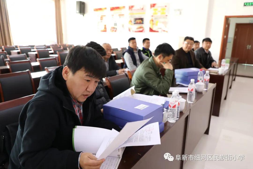 实验小学被评为全国足球特色学校,阜新民族街小学足球