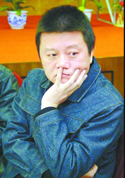 余秋雨回应王朔,王朔怼余秋雨视频完整版