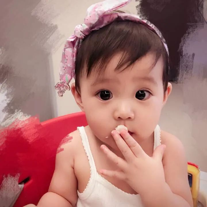 贾静雯6岁女儿弱视,贾静雯曝女儿患先天眼疾