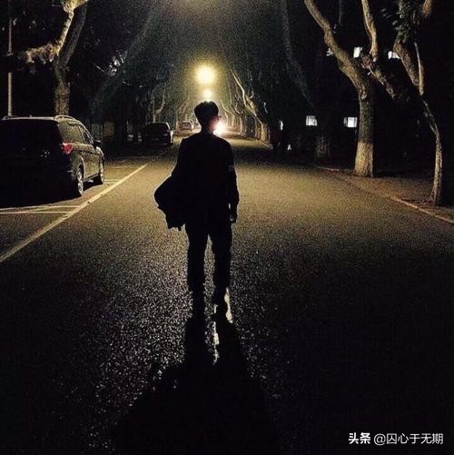 我虽然抑郁了，你们可以叫我疯子，但是不要叫我傻子！