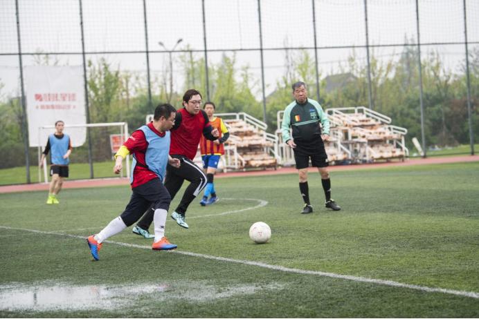 名爵赛车比赛视频,名爵车友会战场