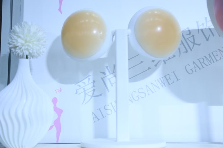 INTERFILIERE·邂逅爱尚三维,钰达服饰:秉持品质初心坚持新品研发