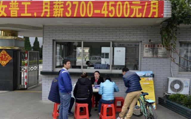 东莞很多工厂为什么招工这么难,为什么东莞工厂一年360天招工呢