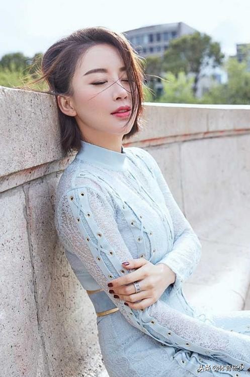 潘晓婷比赛口袋里鼓鼓的装的什么,潘晓婷为什么打进中袋