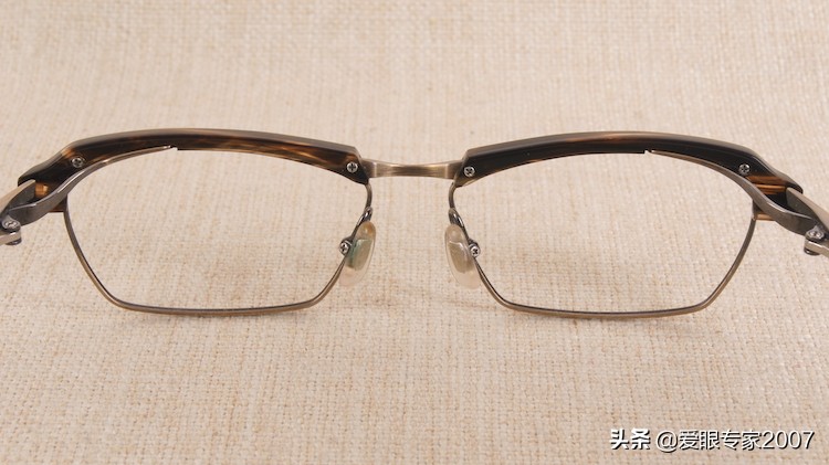 日本SPIVVY眼镜介绍，以及SPIVVY纯钛眼镜的修理维修