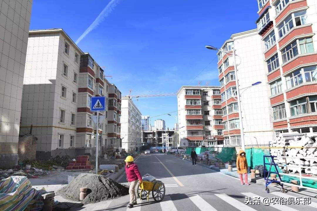 大门不对直冲路不种树,农村这些习俗并非迷信,而是为了居住安全