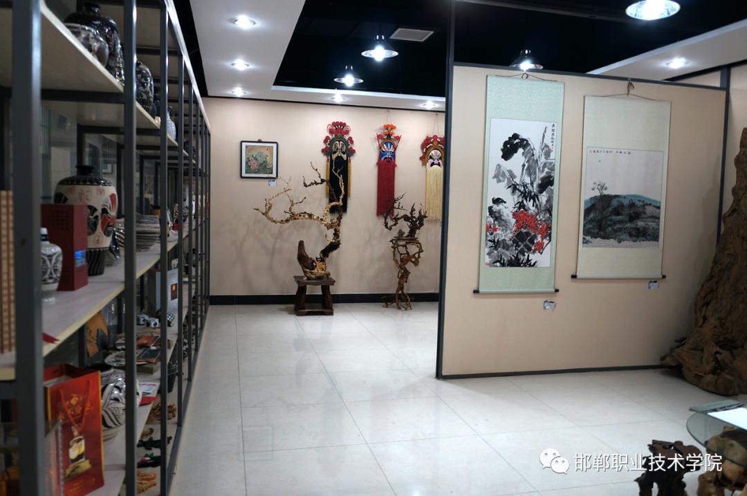 邯郸艺术职业学院简介,邯郸职业技术学院旅游与商贸系