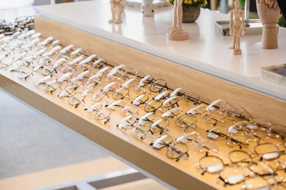 便宜防蓝光眼镜推荐 (好看又便宜的蓝光眼镜)