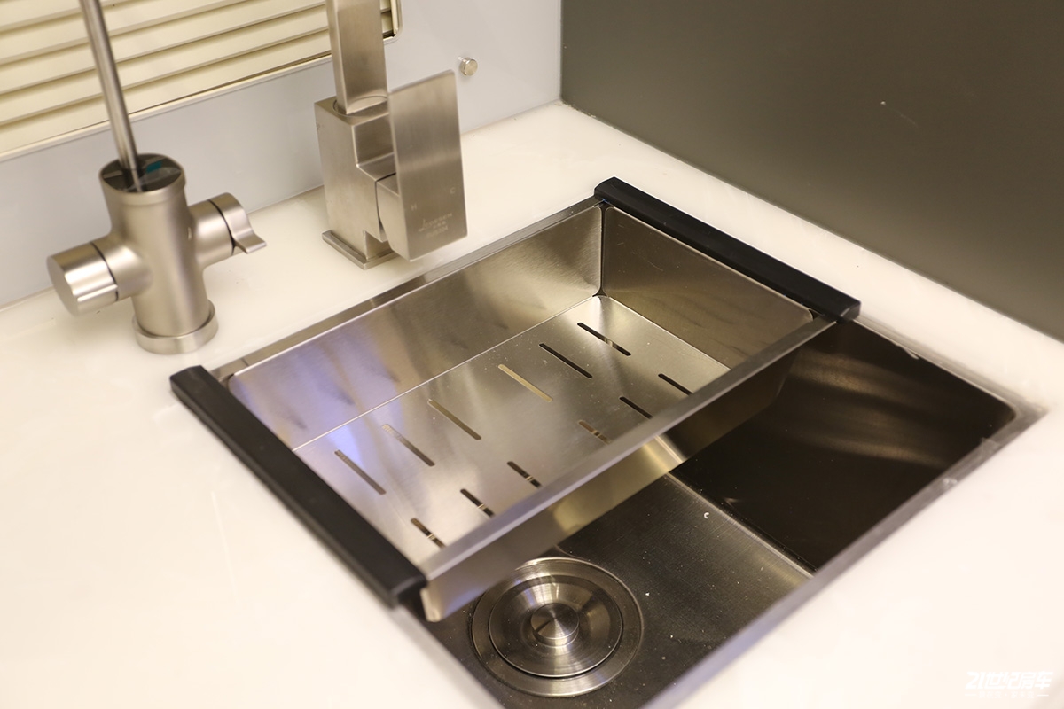 上海戴德e途max 房车哪款比较好 (上海戴德e途max房车哪款好)