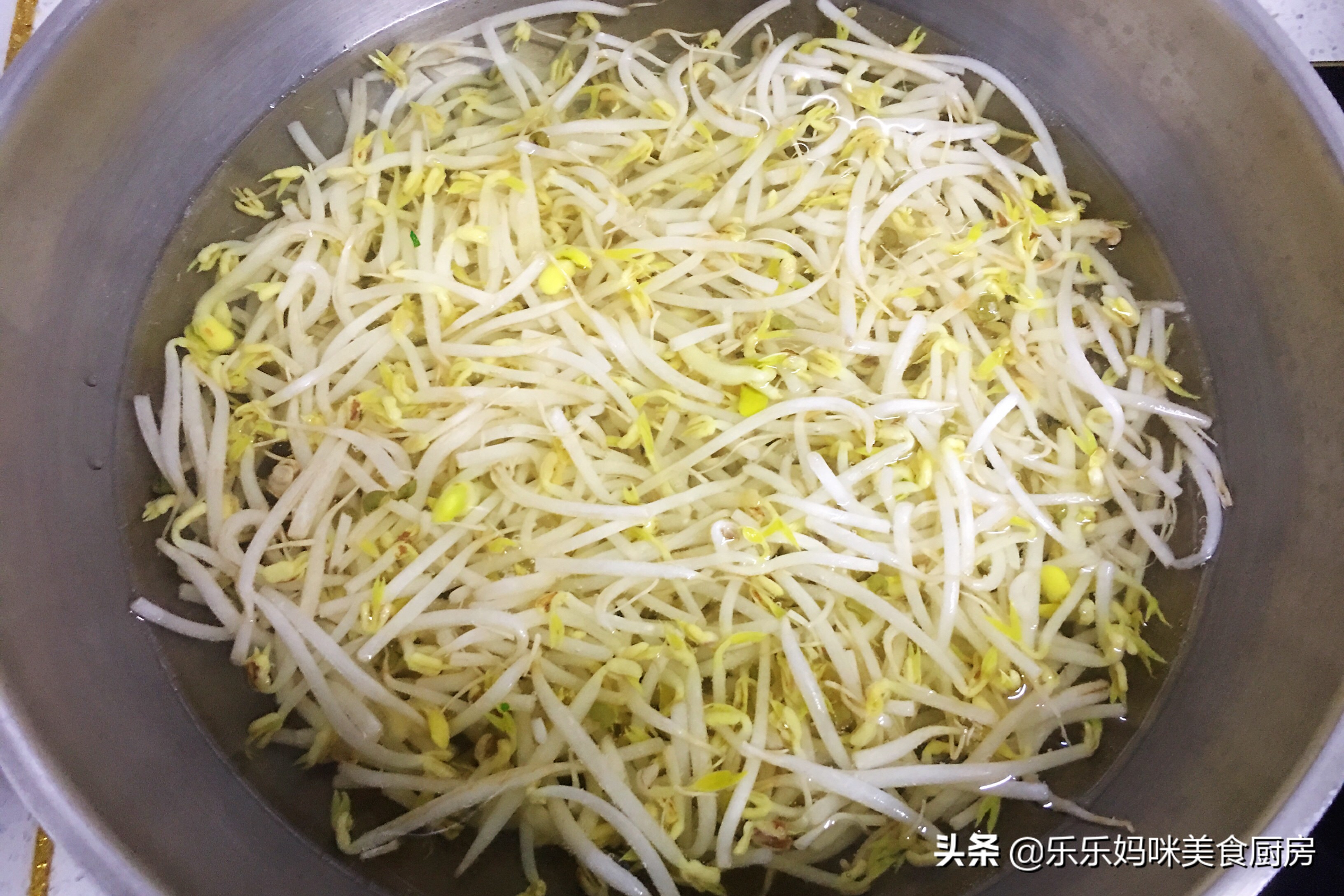 在家蒸凉皮揭不下来怎么回事,怎么蒸凉皮又薄又筋道