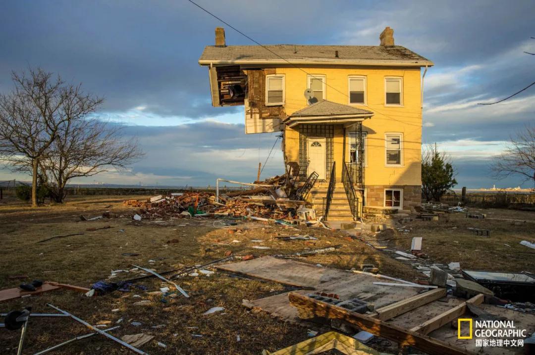 我们的地球很老了吗,地球还能再活几岁