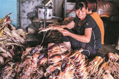 海南淡晒墨鱼干,晒的墨鱼干好吃吗