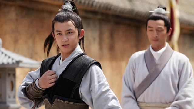 梅长苏飞流第一次出场,飞流和梅长苏琅琊榜