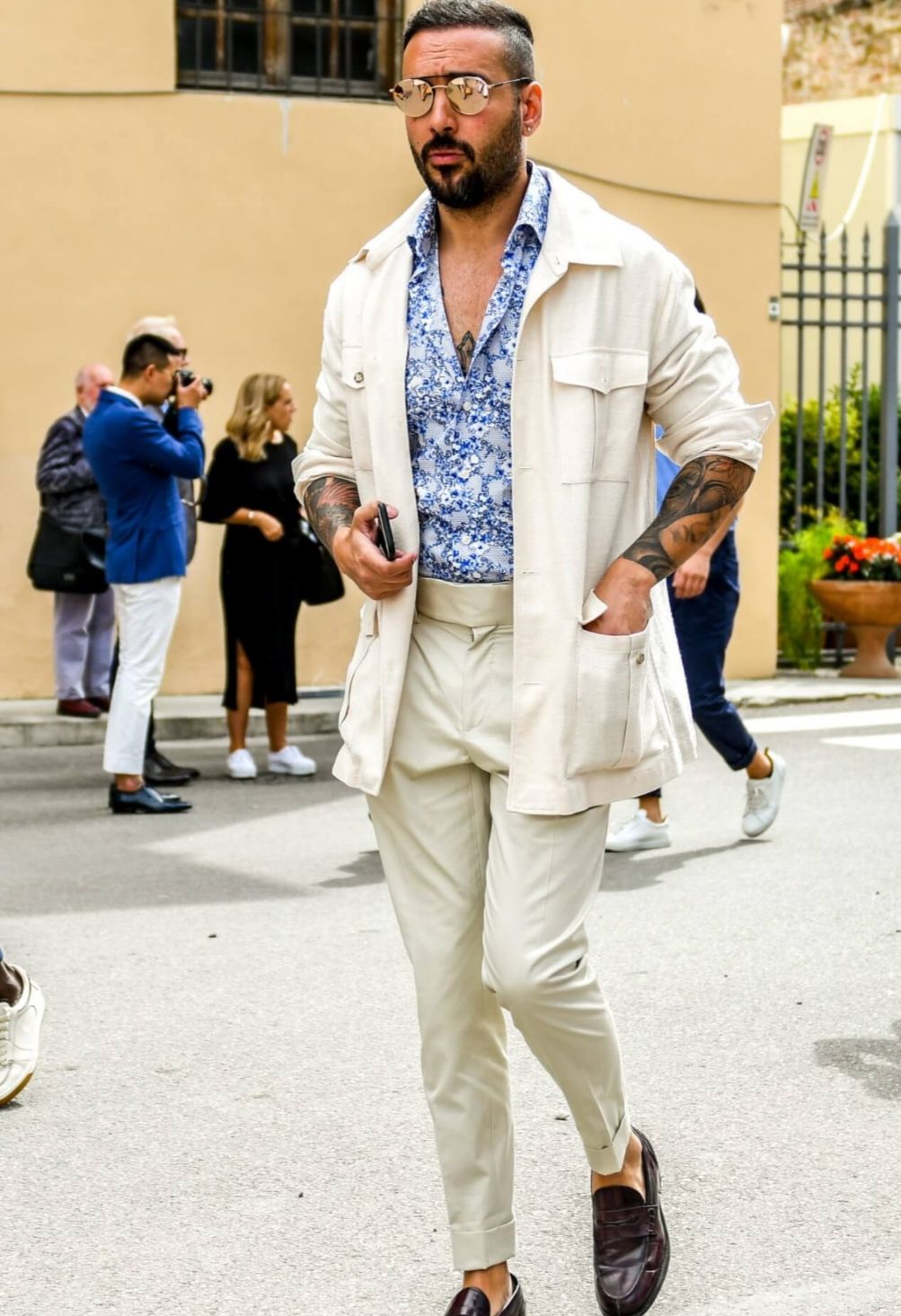 男士夏季休闲裤怎么搭配鞋子,夏天男休闲裤怎么样搭配衣服好看