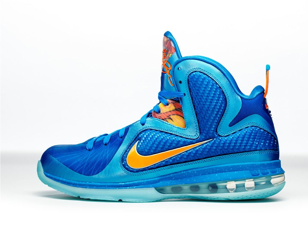 詹姆斯19代翻新,詹姆斯20代配色曝光